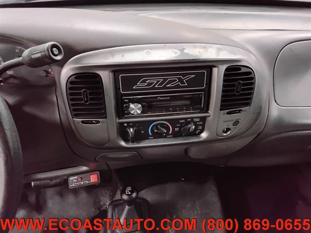 Used 2003 Ford F150 Lariat AWD/4WD image 12