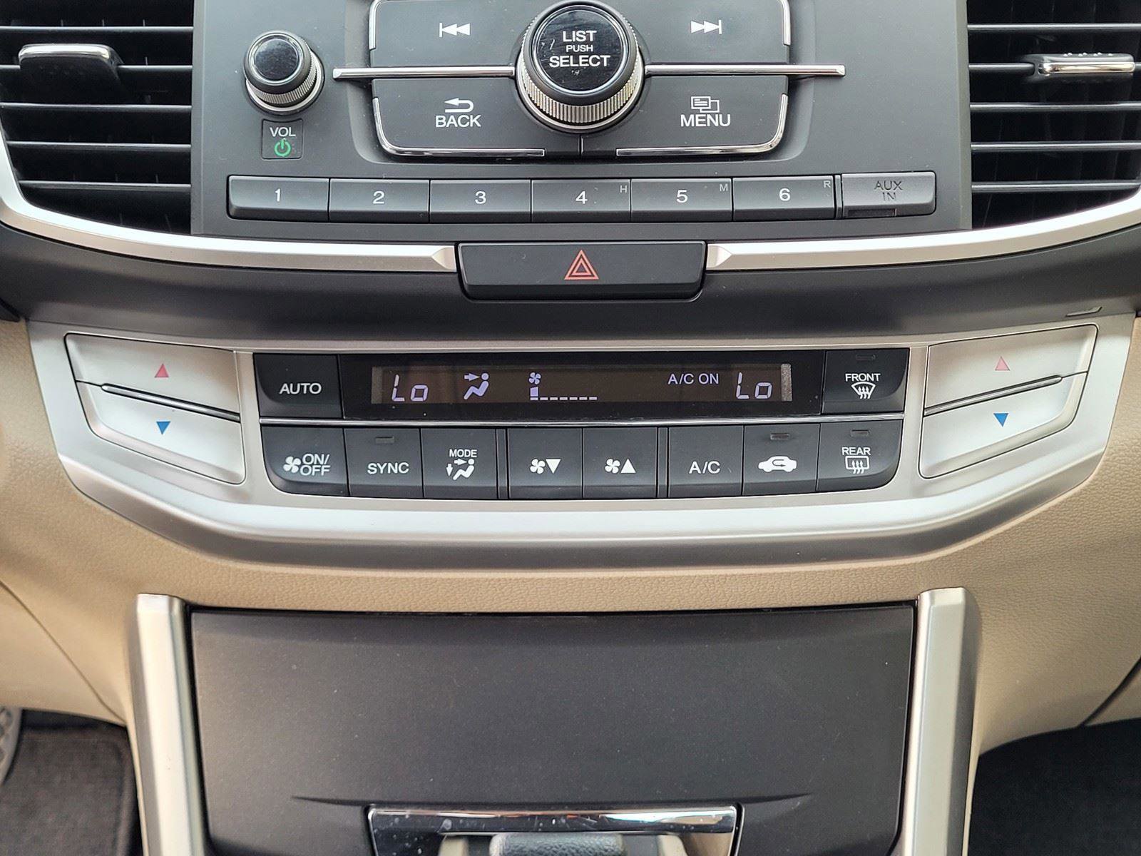 Used 2013 Honda Accord LX image 26