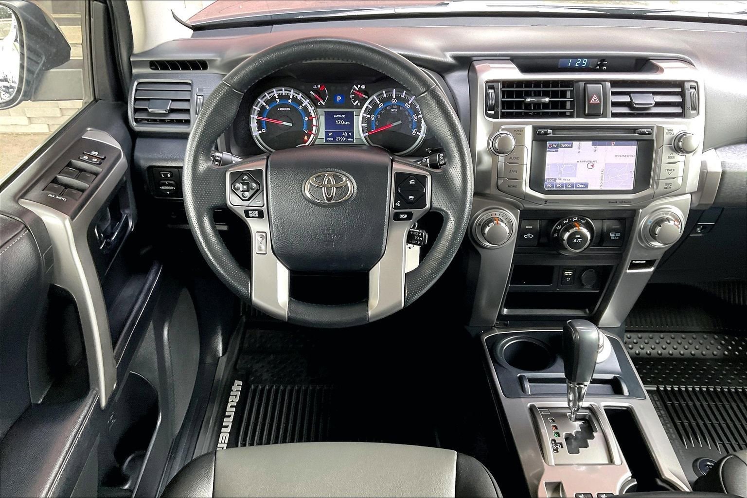 Used 2019 Toyota 4Runner SR5 Premium AWD/4WD image 8