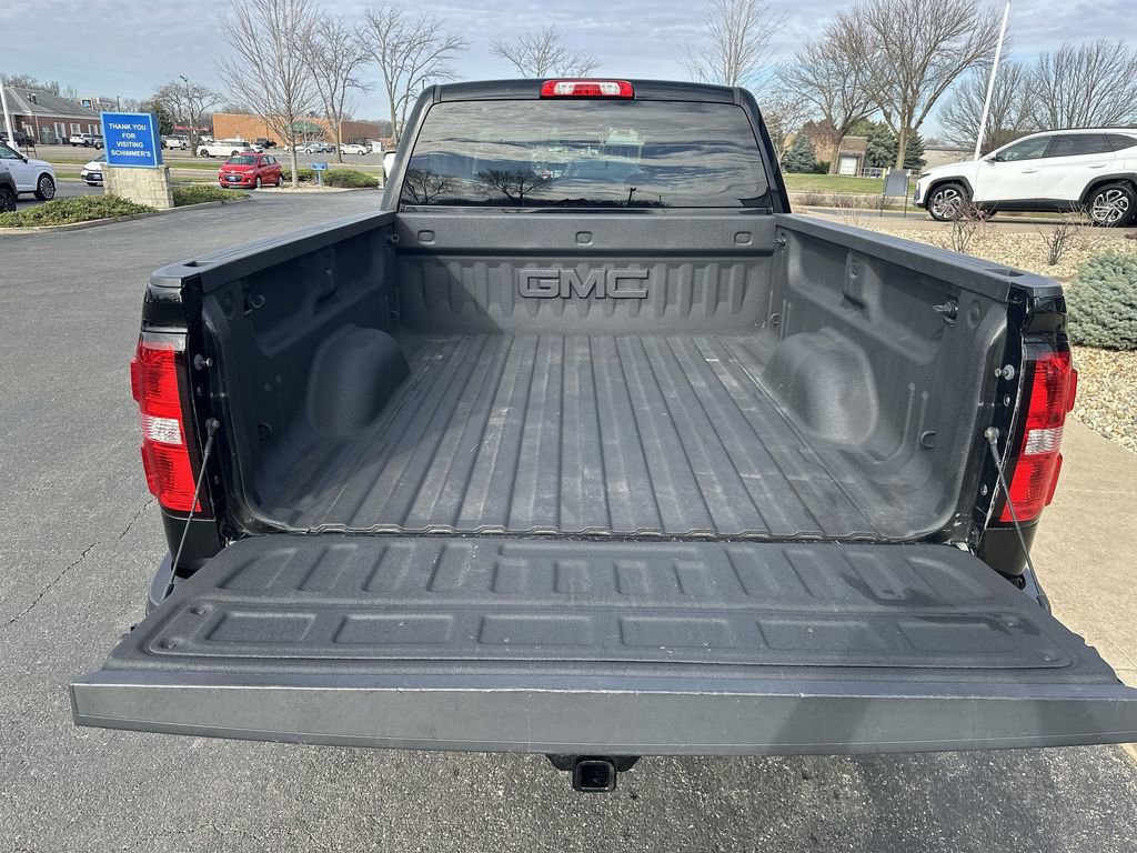 Used 2017 GMC Sierra 2500 SLT w/ All-Terrain HD Package image 18