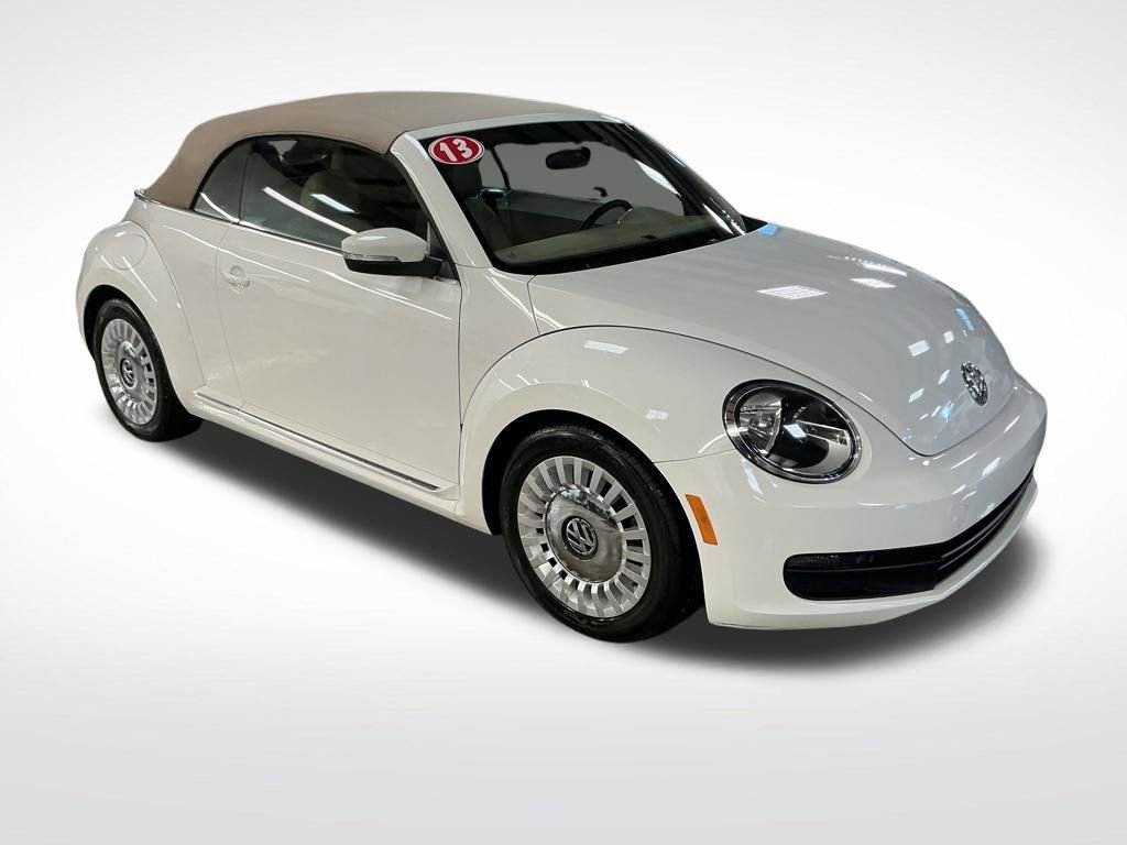 Used 2013 Volkswagen Beetle 2.5 image 8
