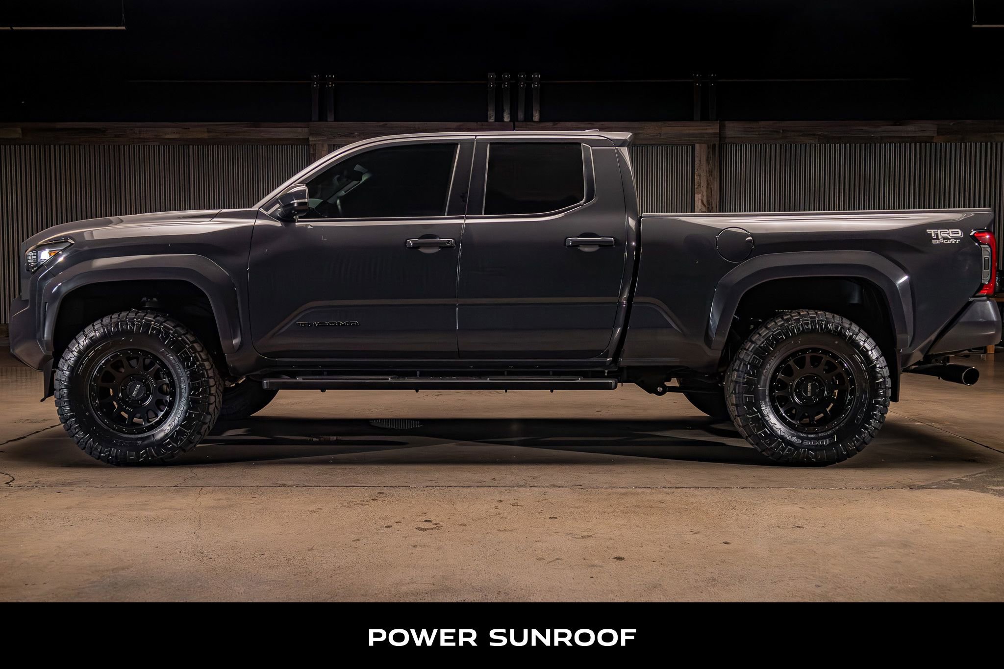 Used 2024 Toyota Tacoma TRD Sport w/ TRD Sport Premium Package AWD/4WD image 6