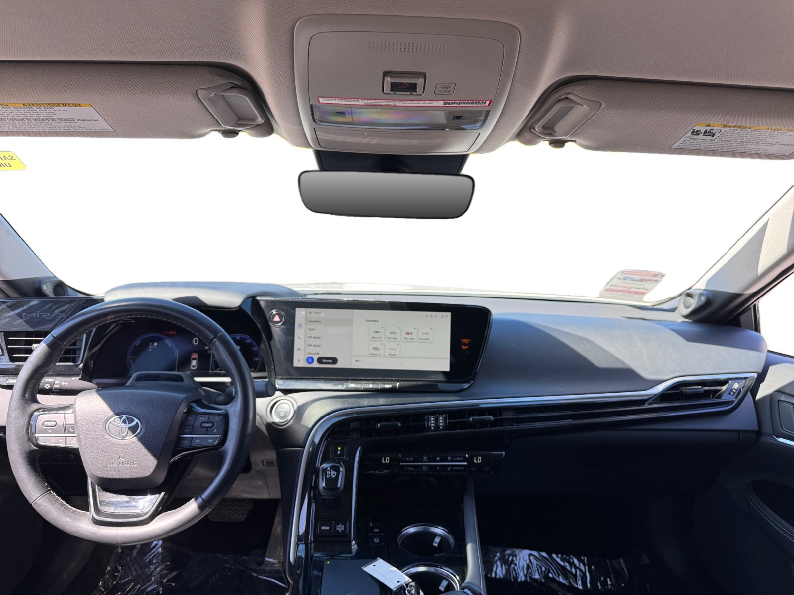 Used 2024 Toyota Mirai w/ Advanced Technology Package RWD image 10