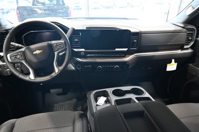New 2026 Chevrolet Silverado 2500 LT w/ All Star Edition AWD/4WD image 13