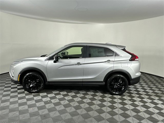 New 2025 Mitsubishi Eclipse Cross LE image 4