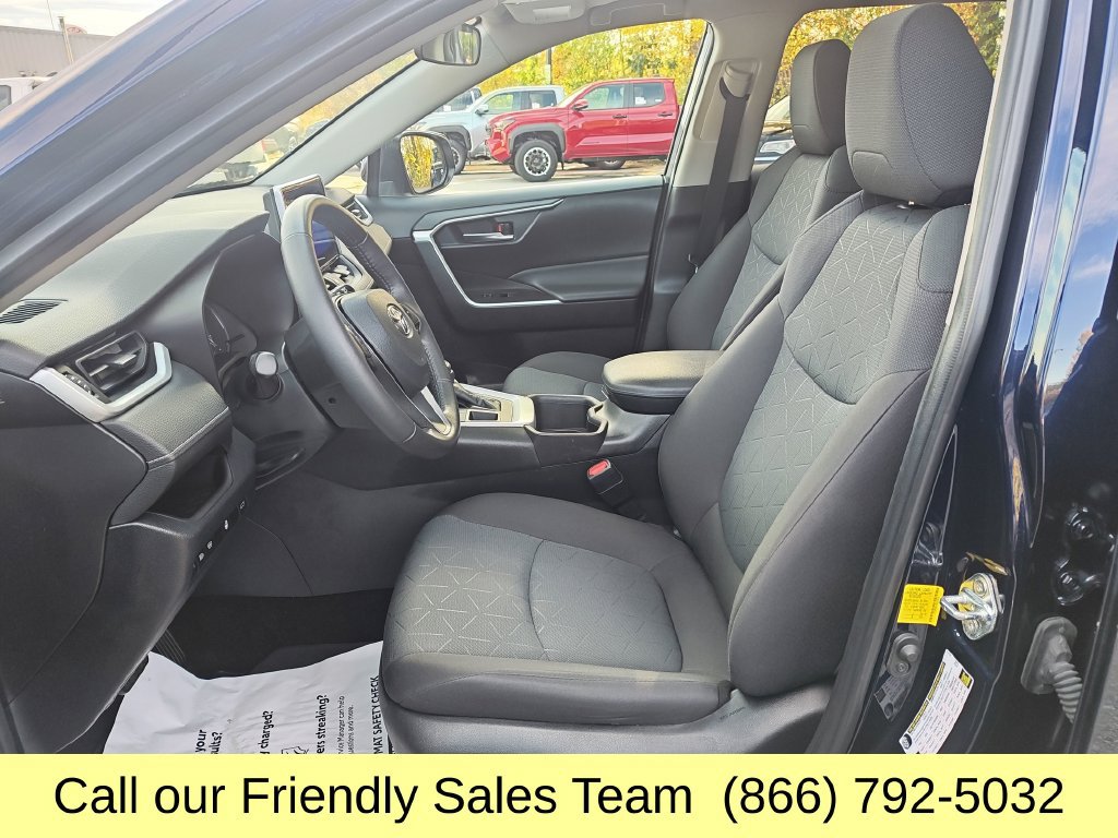 Certified 2023 Toyota RAV4 XLE w/ Convenience Package AWD/4WD image 11