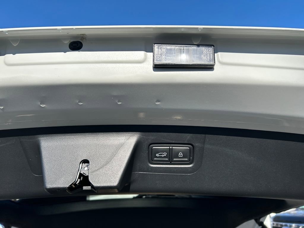 Used 2026 Hyundai Santa Fe SE image 29