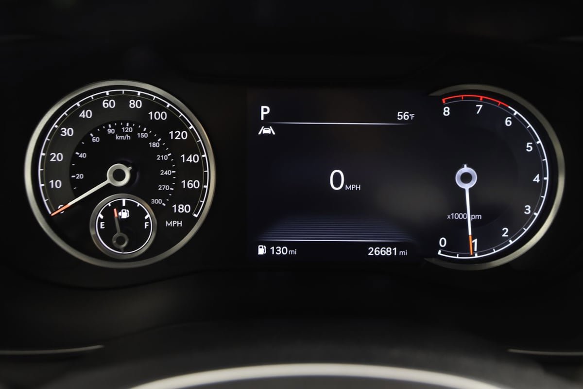 Used 2023 Genesis G70 2.0T w/ Sport Prestige Package AWD/4WD image 19