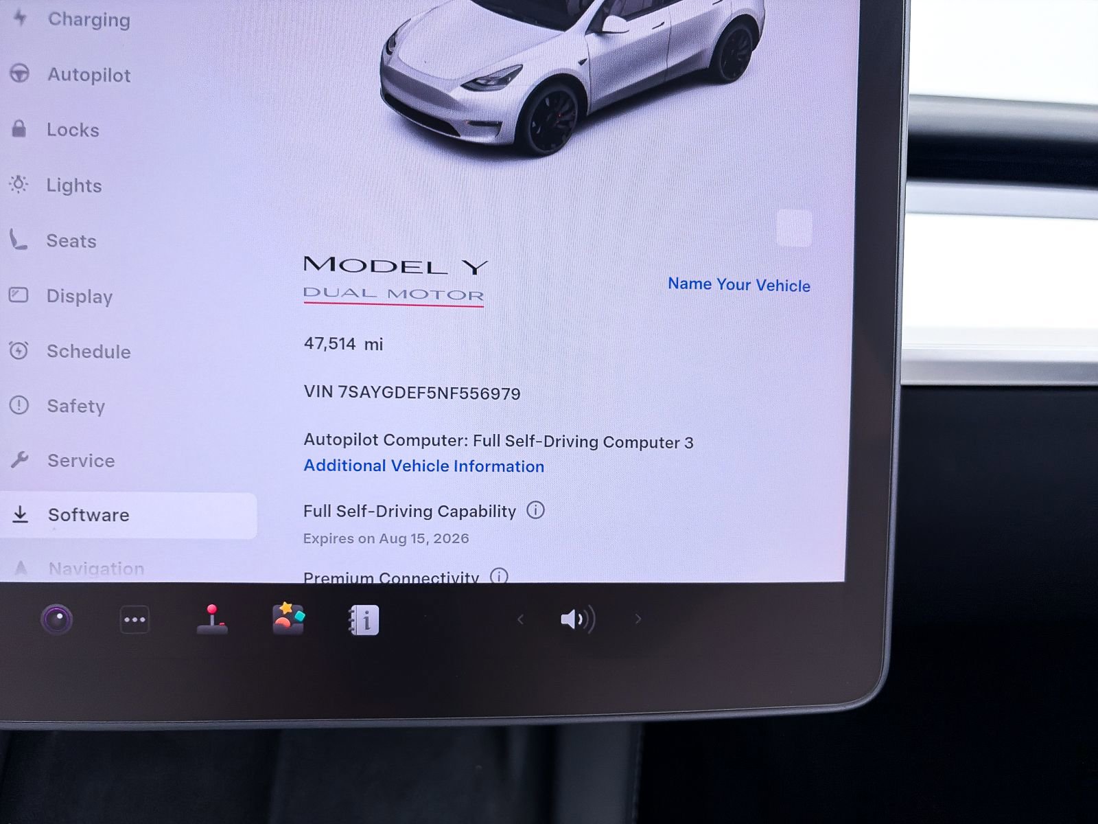 Used 2022 Tesla Model Y Performance AWD/4WD image 28