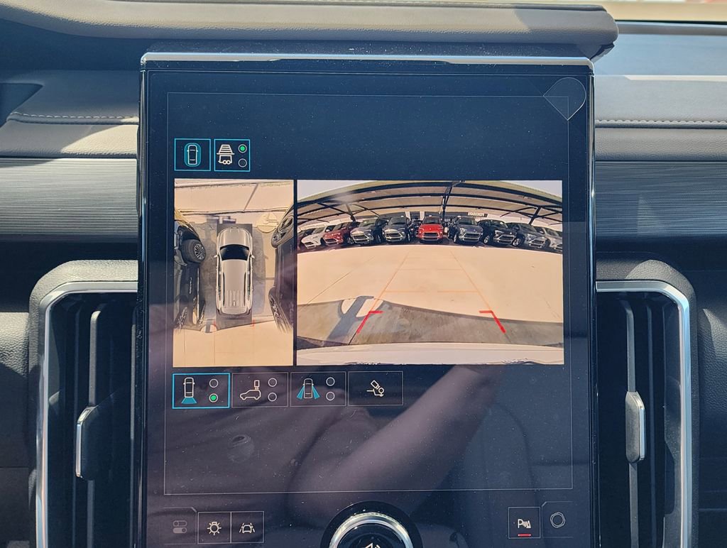 New 2026 GMC Acadia Elevation image 30