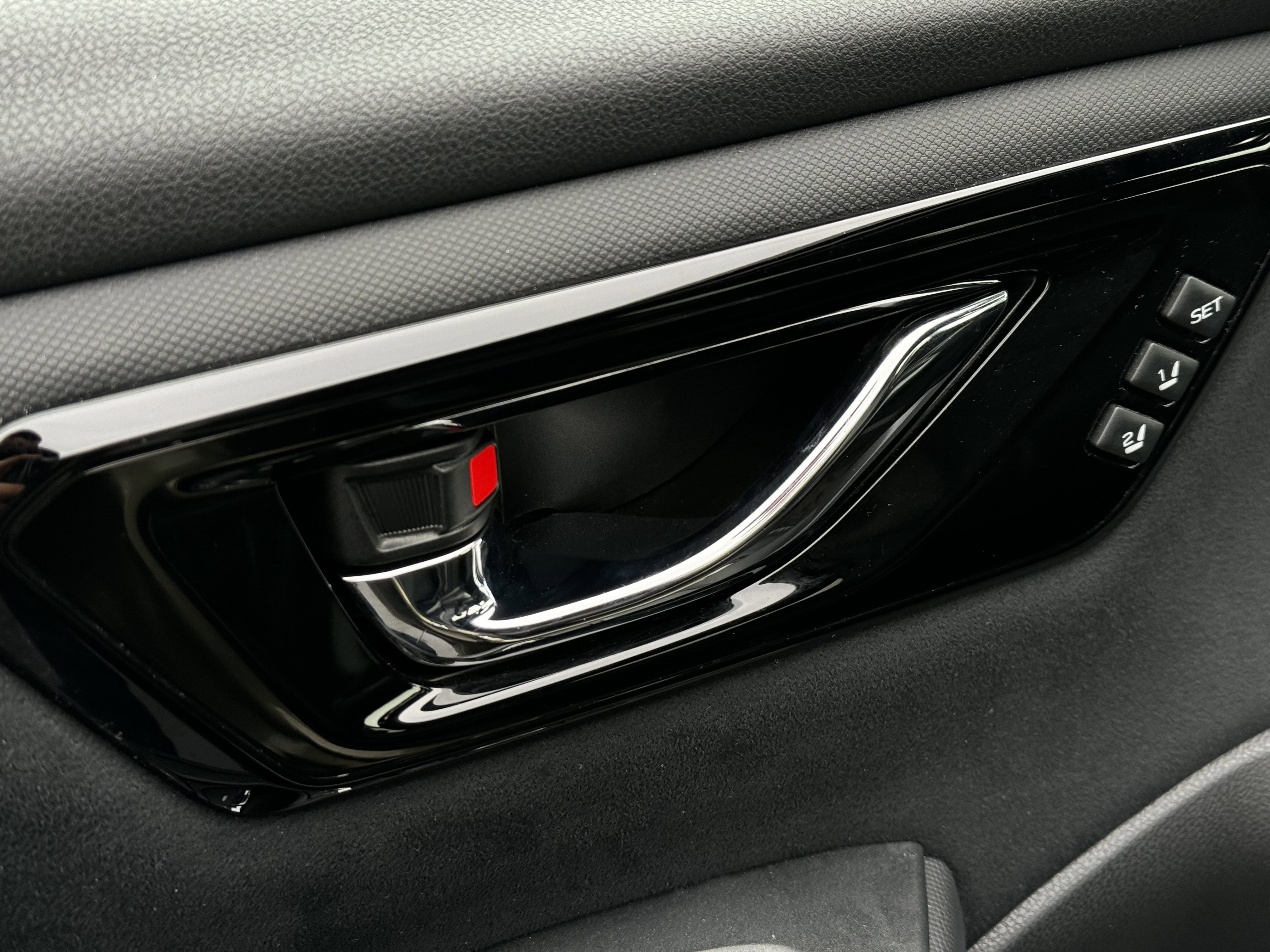 Used 2025 Subaru Forester Touring image 19