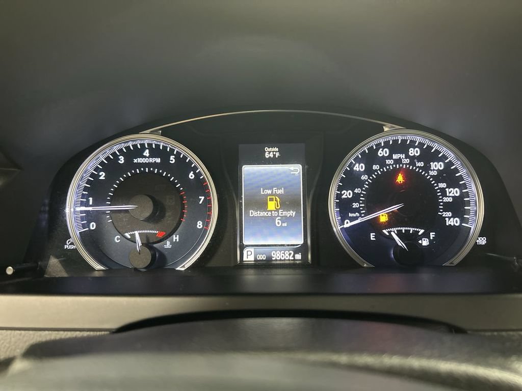 Used 2015 Toyota Camry XLE FWD image 13