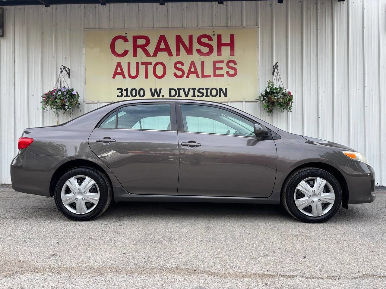 Used 2013 Toyota Corolla LE image 6