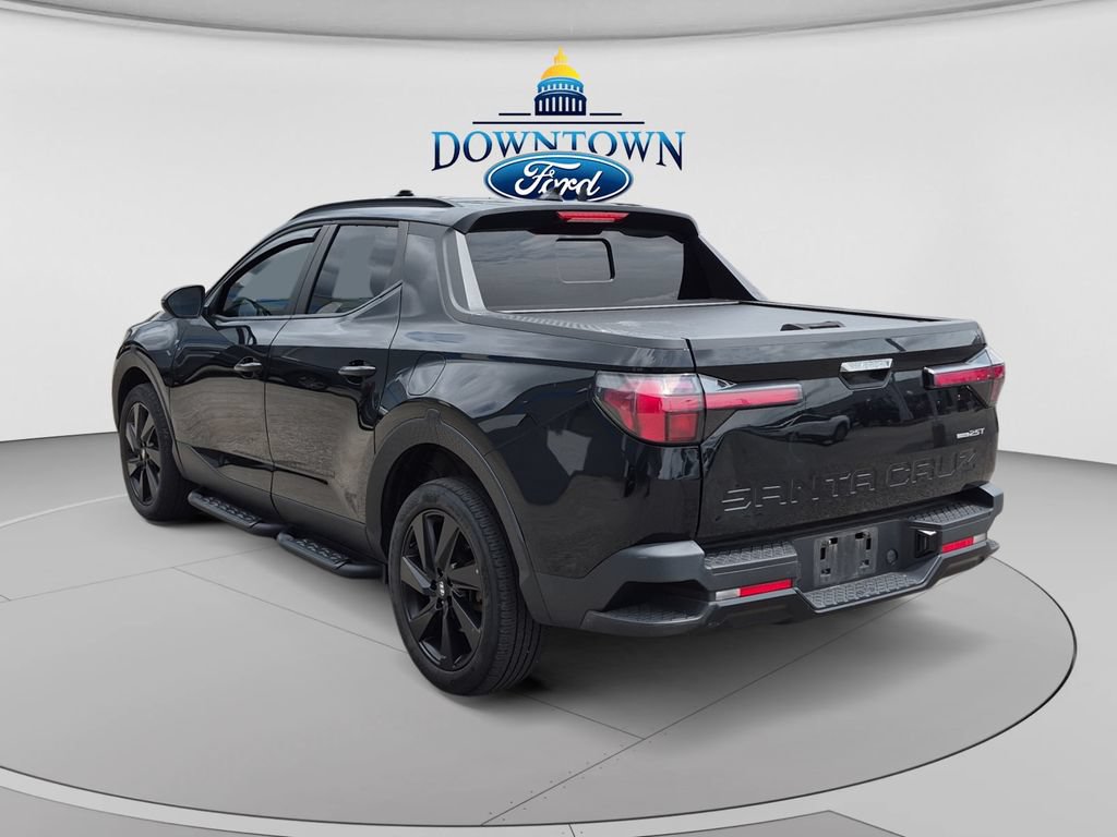 Used 2024 Hyundai Santa Cruz Night AWD/4WD image 2