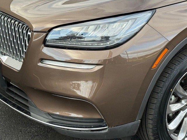 Used 2022 Lincoln Corsair AWD w/ Premium Package image 11