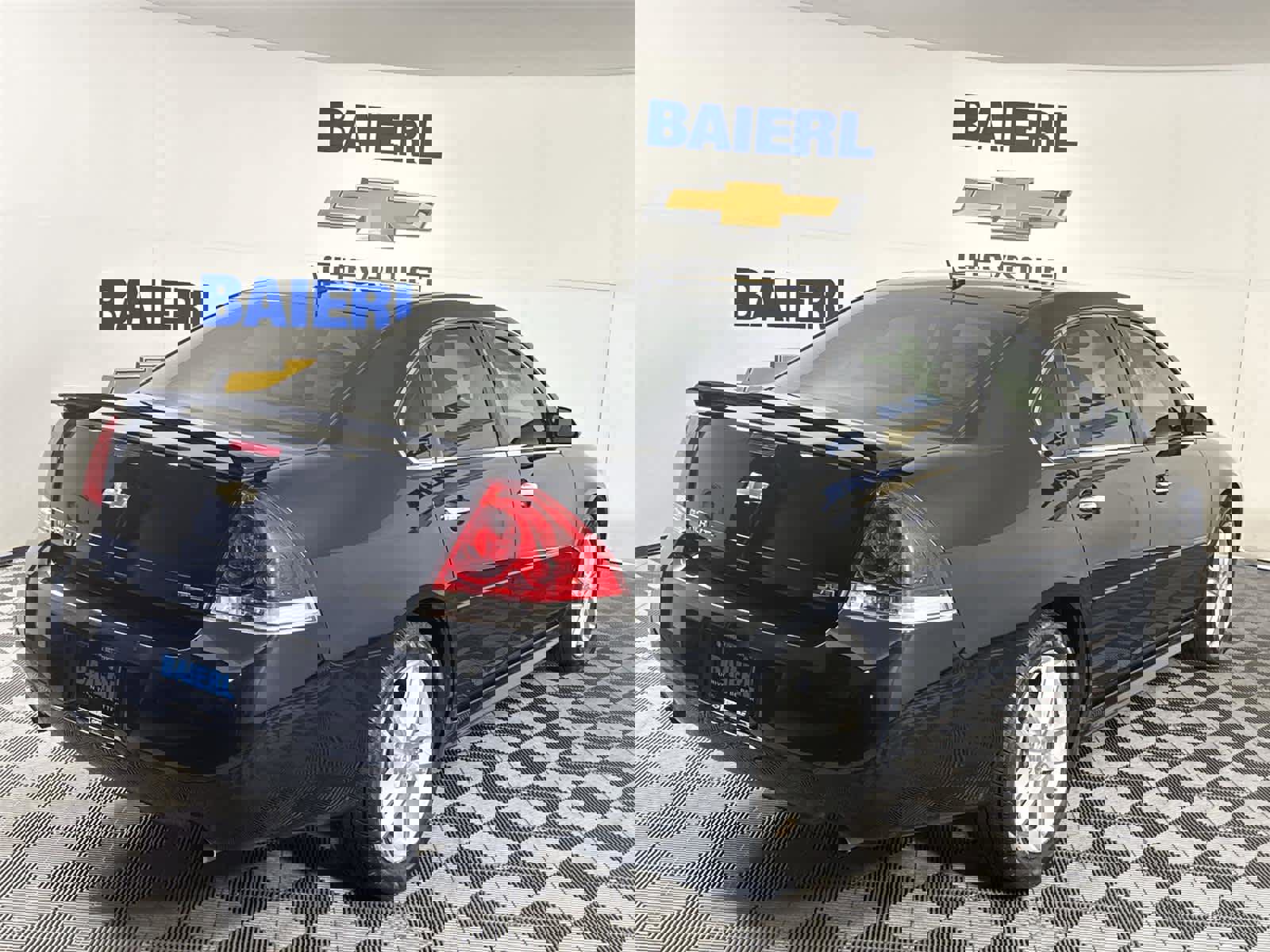 Used 2012 Chevrolet Impala LTZ FWD image 5