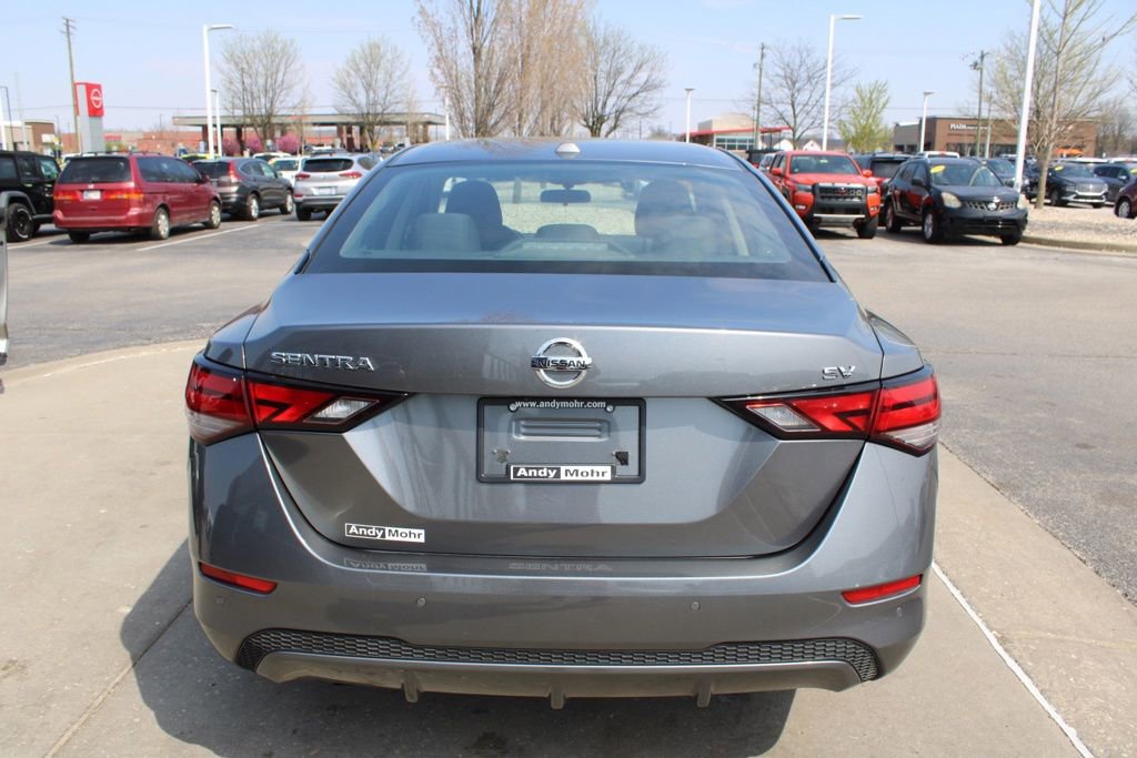 Used 2022 Nissan Sentra SV image 8