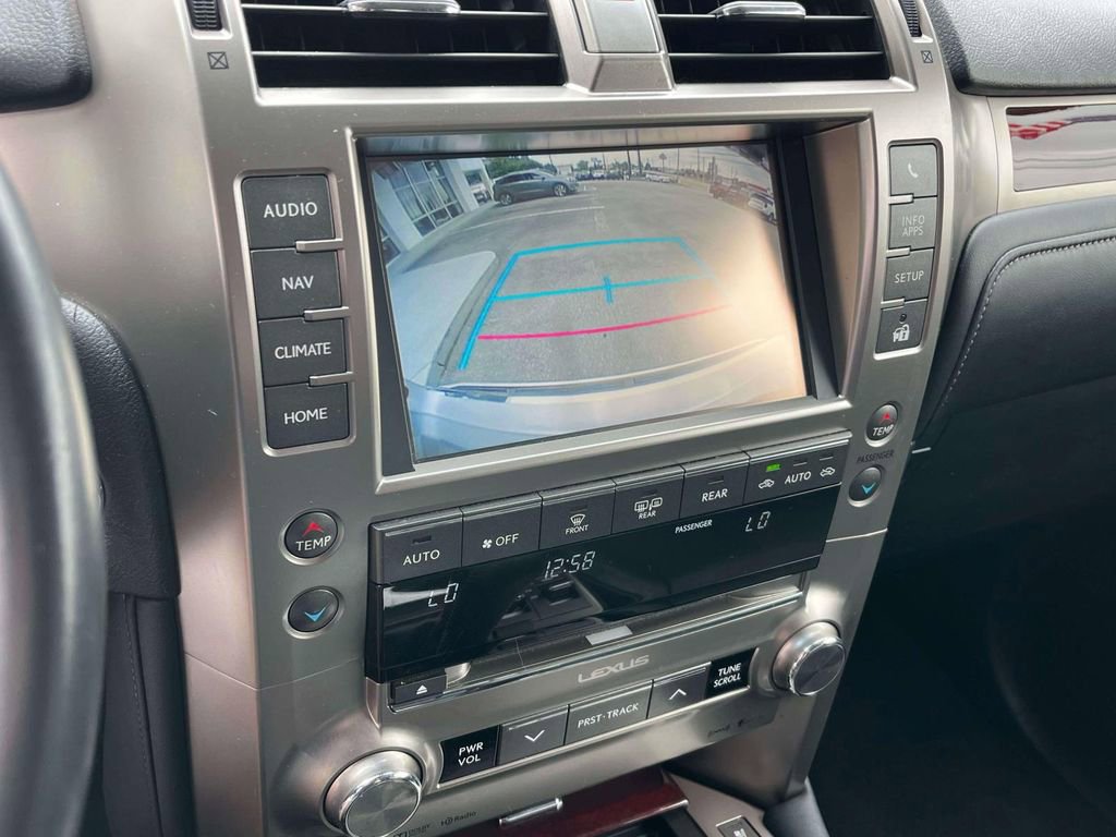 Used 2015 Lexus GX 460 w/ Premium Package AWD/4WD image 35