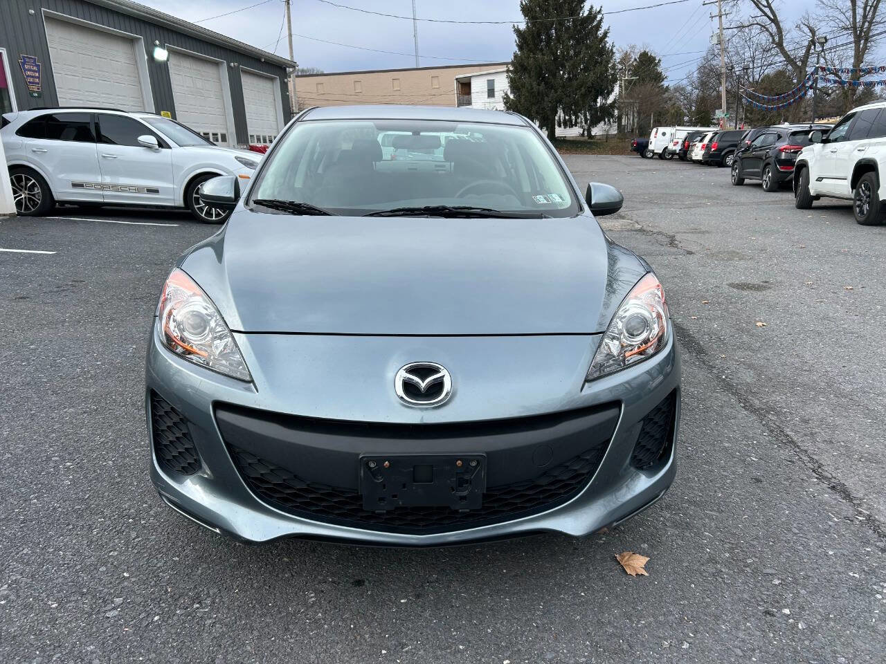 Used 2012 MAZDA MAZDA3 i Sport image 2