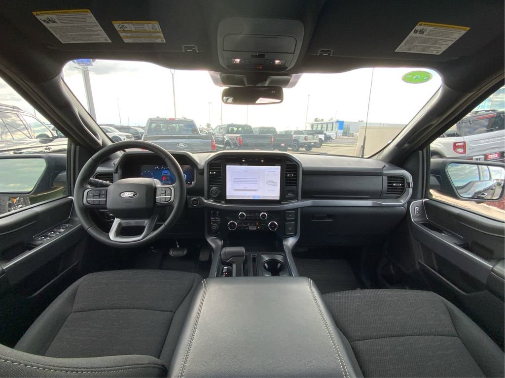 Used 2025 Ford F150 XLT w/ Equipment Group 302A MID AWD/4WD image 27