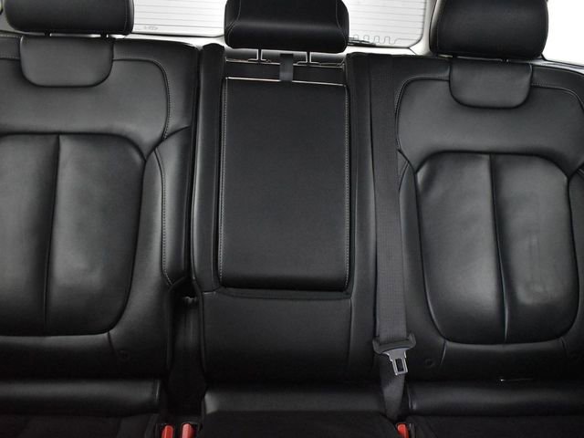 Used 2023 Jeep Grand Cherokee Limited w/ Black Appearance Package image 30