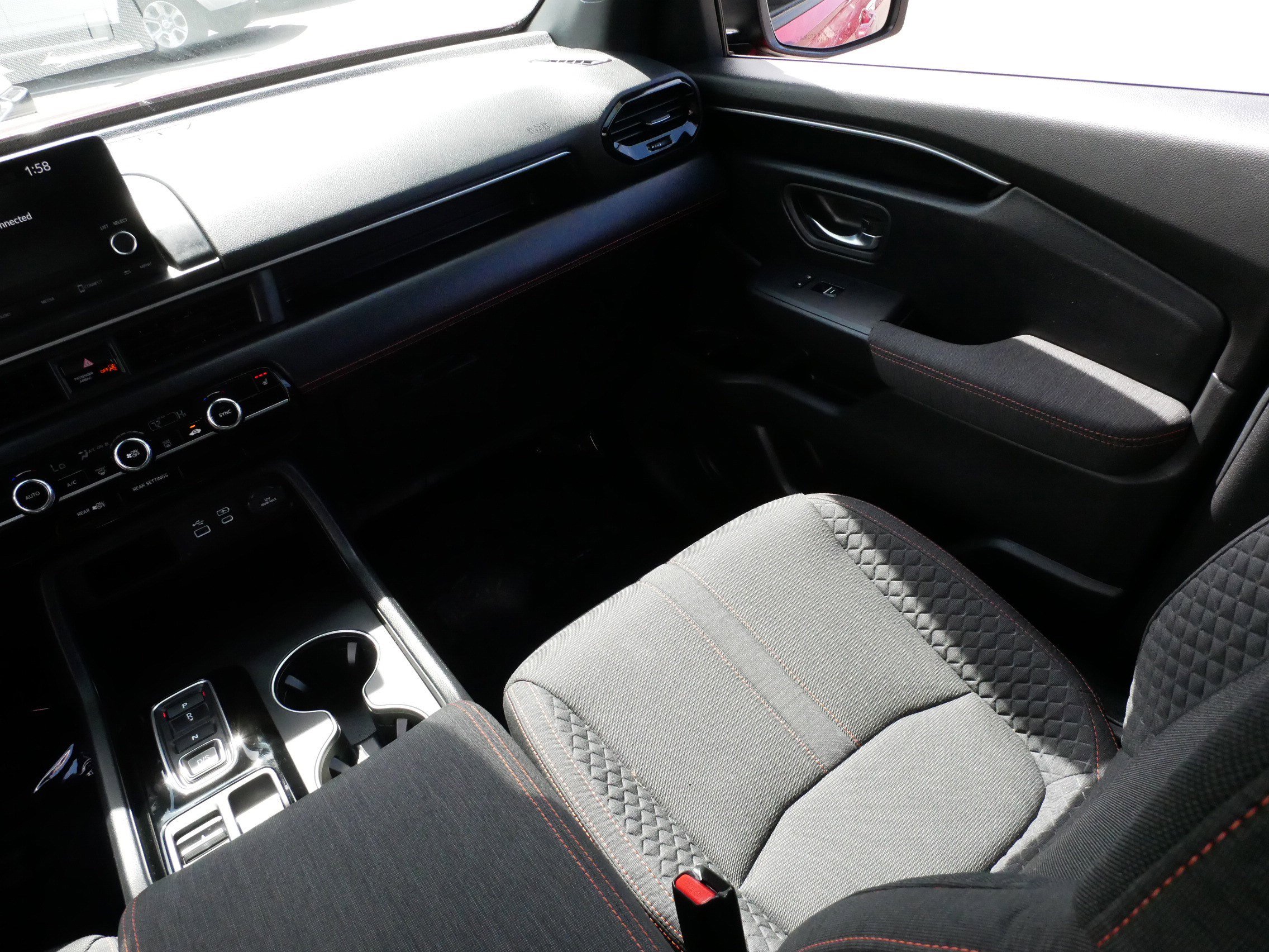 Certified 2025 Honda Pilot Sport image 11