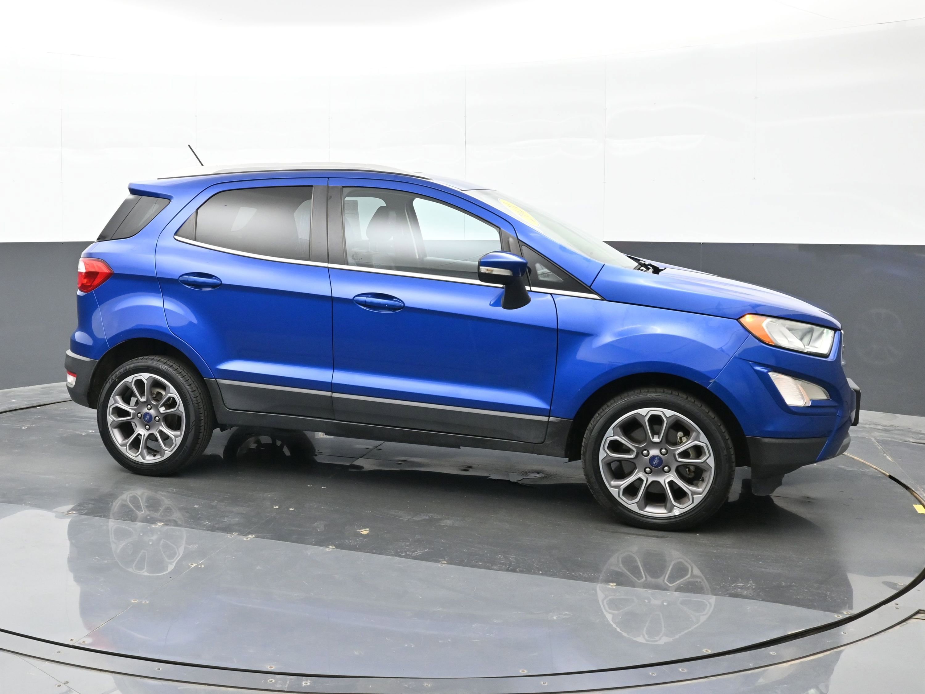 Used 2021 Ford EcoSport Titanium FWD image 5