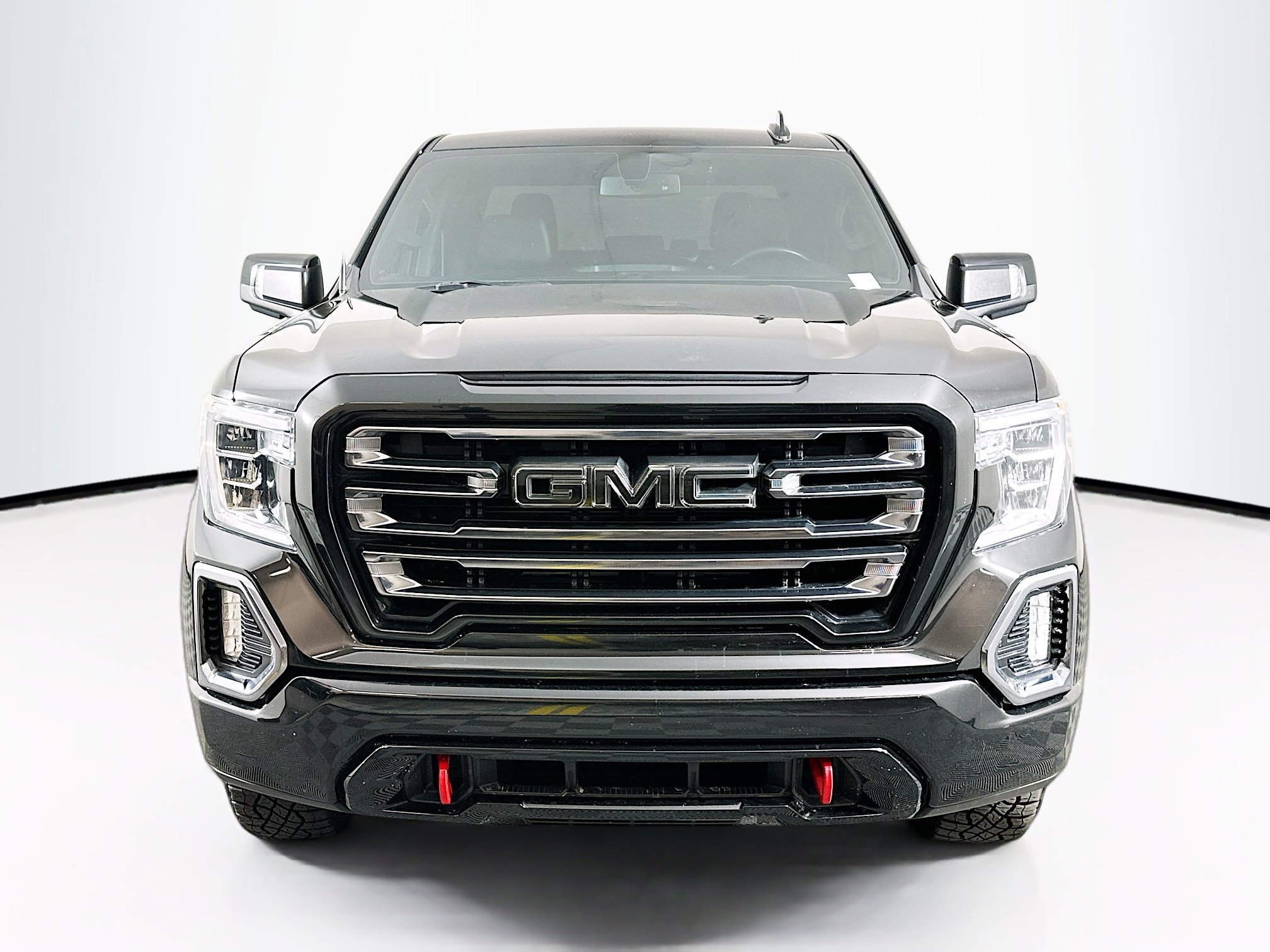 Used 2021 GMC Sierra 1500 AT4 image 2