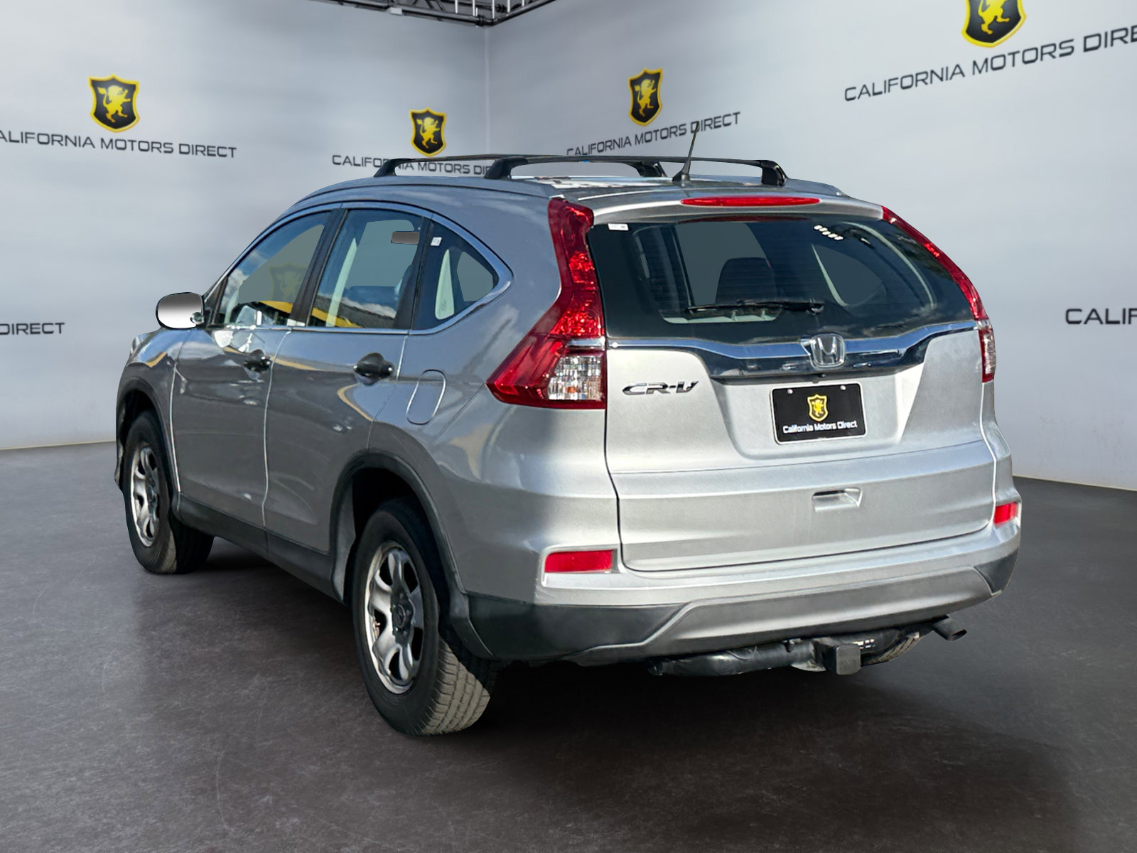 Used 2015 Honda CR-V LX image 3