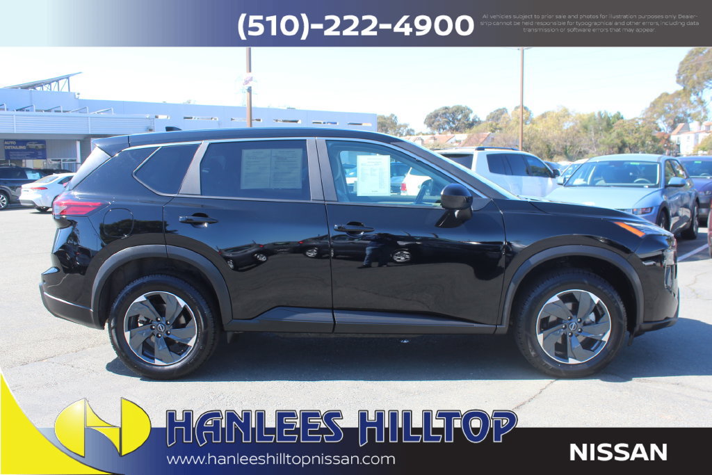 Used 2025 Nissan Rogue SV AWD/4WD image 6
