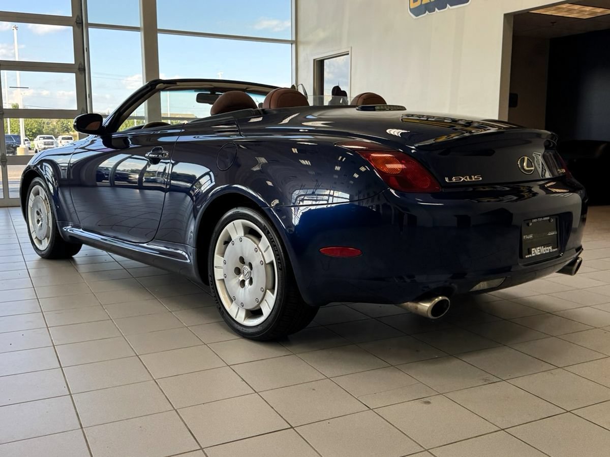 Used 2004 Lexus SC 430 Convertible RWD image 4