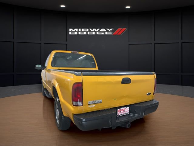 Used 2005 Ford F250 XL image 4