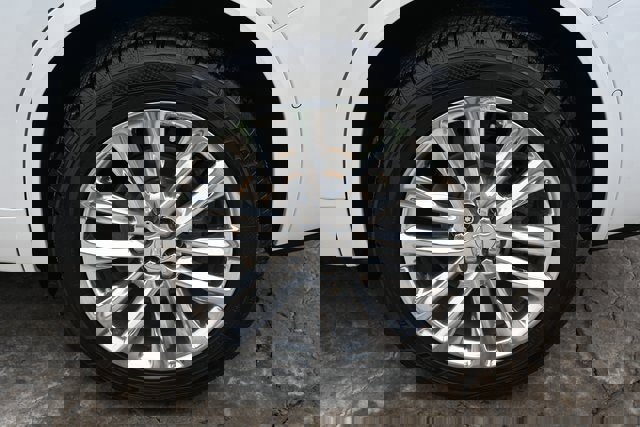 Used 2020 Cadillac XT6 Premium Luxury image 11