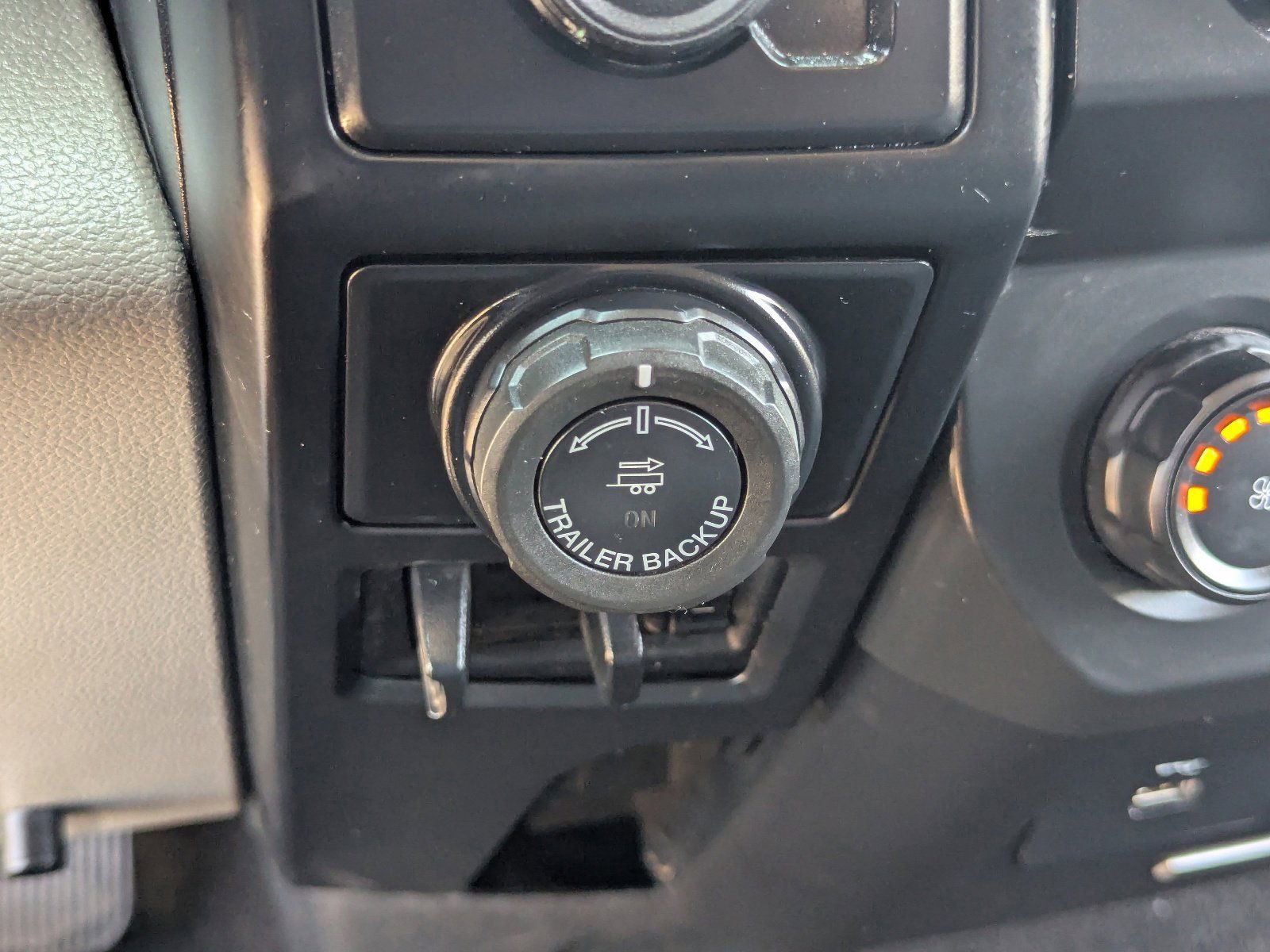 Used 2019 Ford F150 XL w/ Equipment Group 101A Mid AWD/4WD image 29