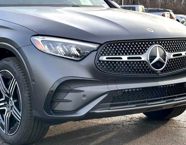 New 2026 Mercedes-Benz GLC 300 4MATIC image 2
