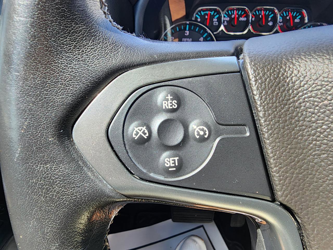 Used 2019 Chevrolet Silverado 1500 LT w/ All Star Edition image 18