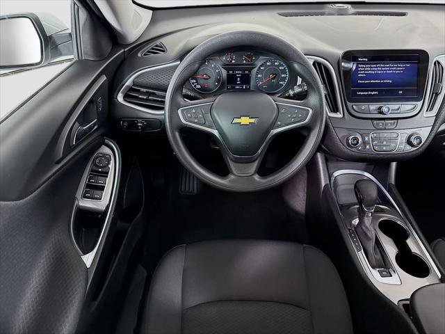 Used 2022 Chevrolet Malibu LT image 10