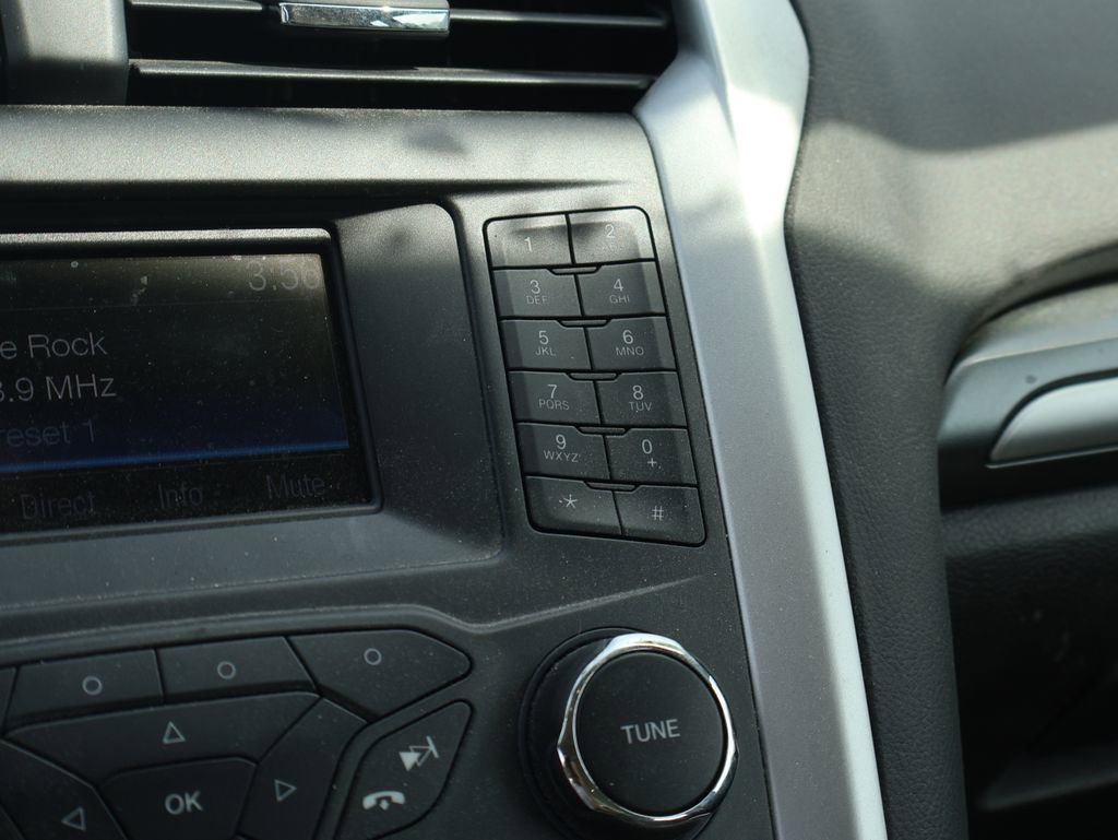 Used 2016 Ford Fusion S FWD image 28