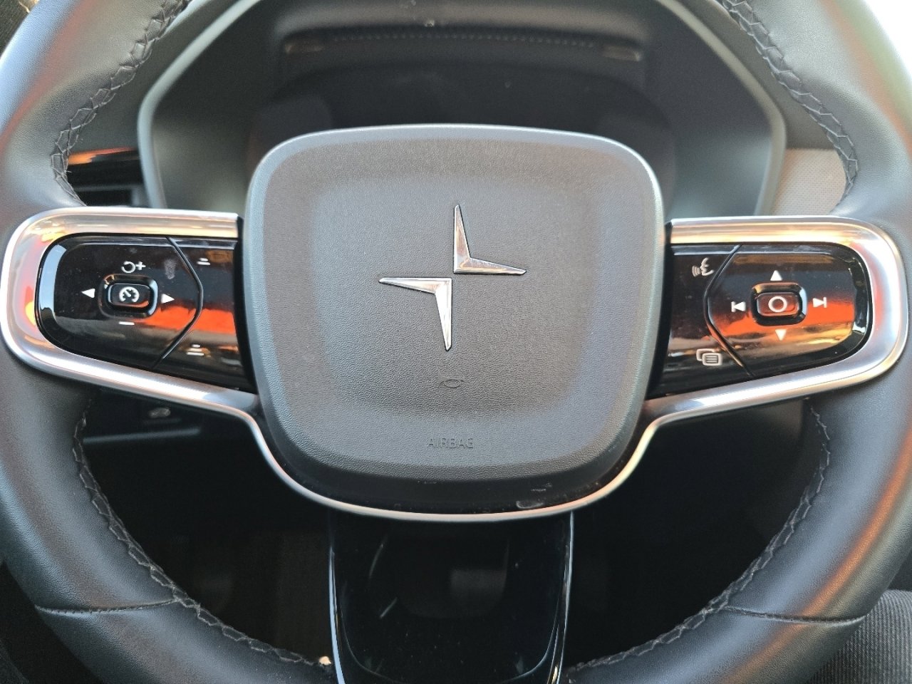 Used 2021 Polestar Polestar 2 image 26