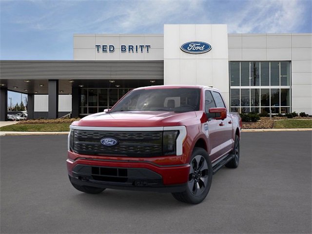 New 2025 Ford F150 Lightning Platinum image 3