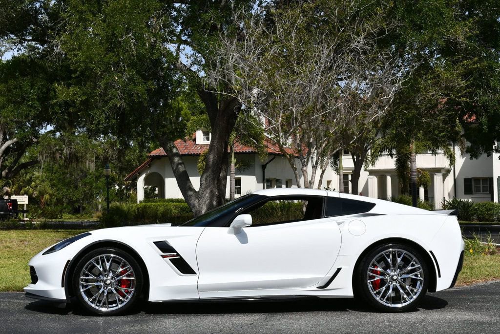 Used 2017 Chevrolet Corvette Grand Sport RWD image 3
