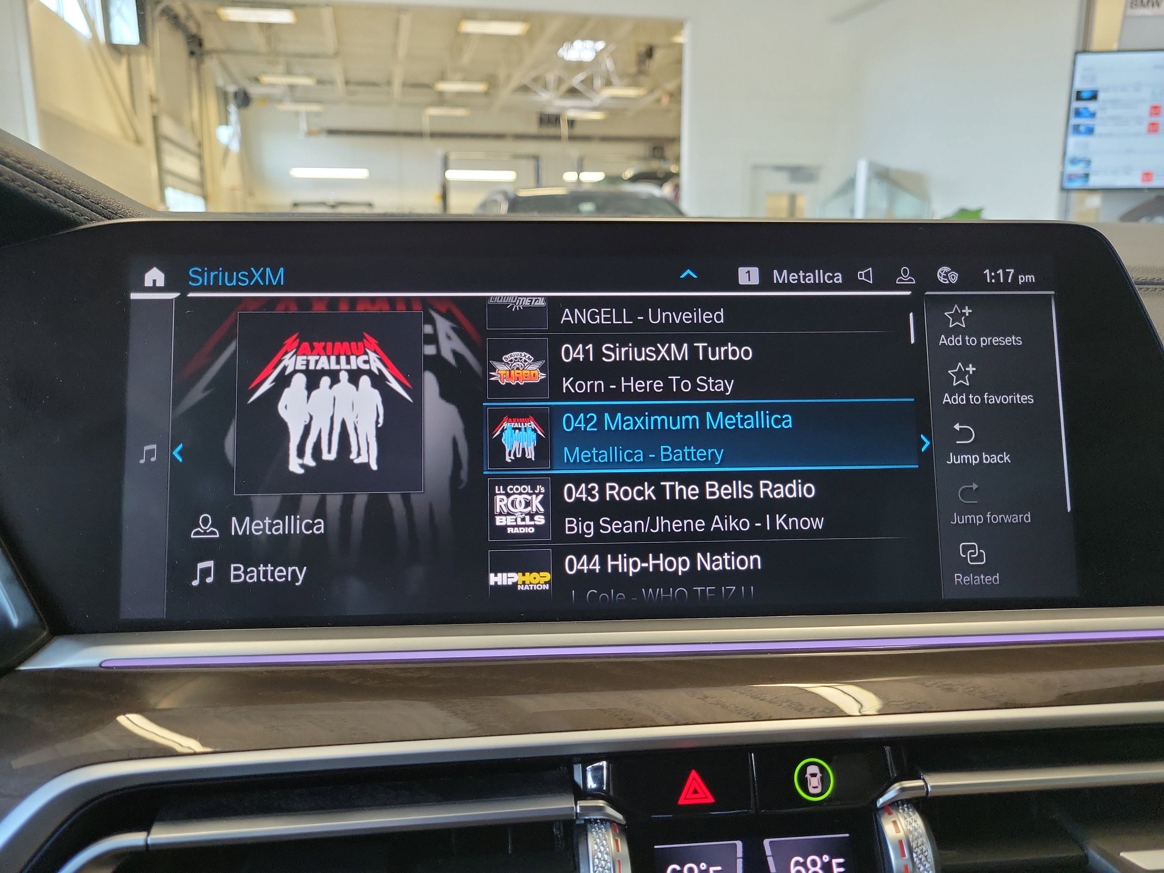 Used 2022 BMW X5 xDrive45e w/ Climate Comfort Package image 25