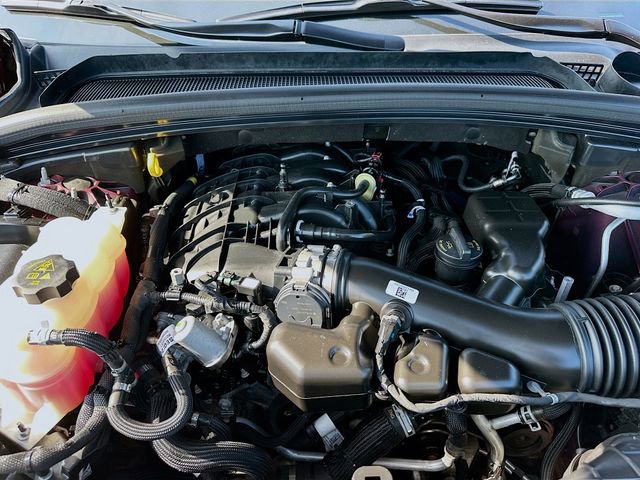 Used 2024 Jeep Grand Cherokee Altitude image 29