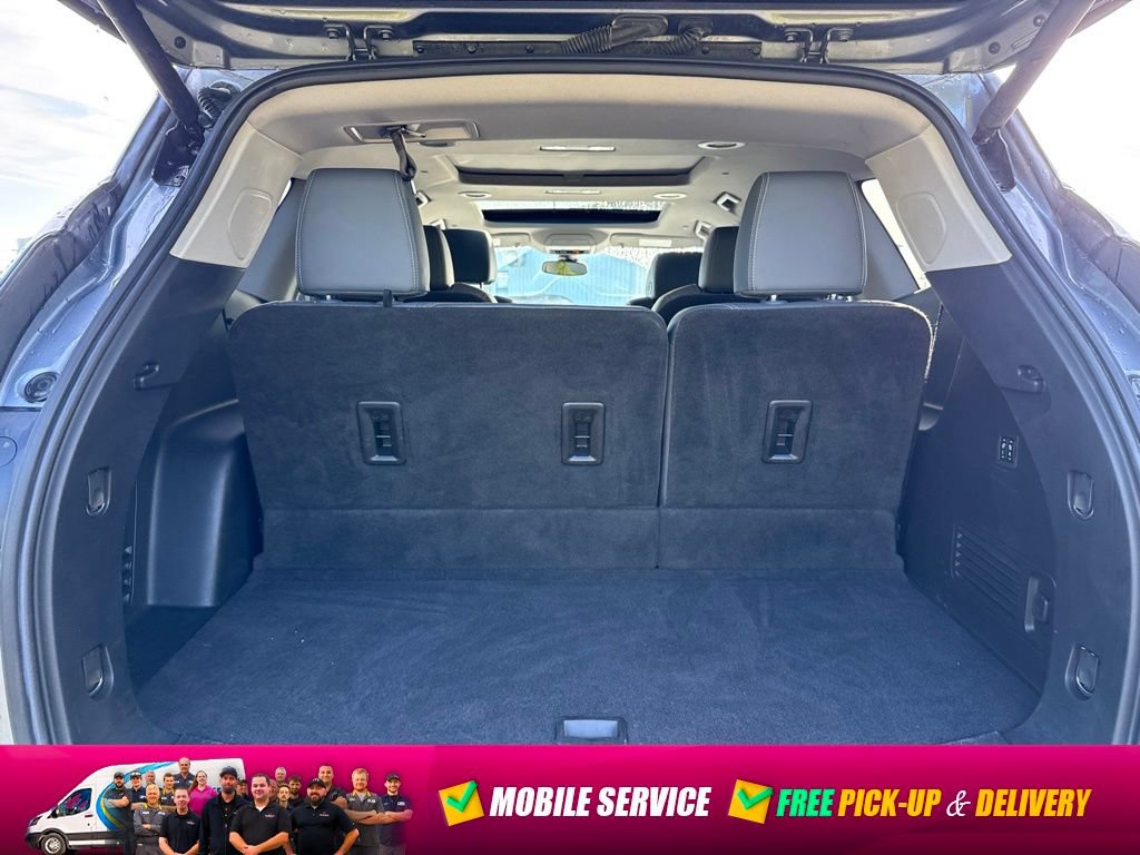 Used 2021 Buick Enclave Premium w/ Sun and Sites Package AWD/4WD image 21