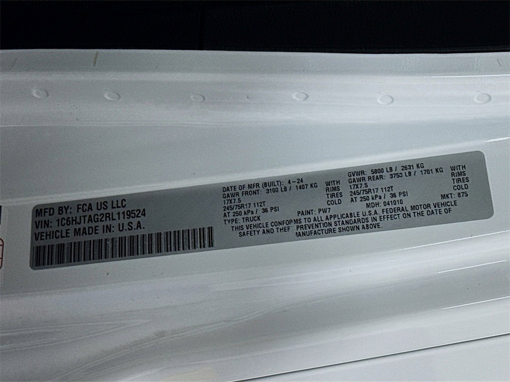 Used 2024 Jeep Gladiator Sport image 31