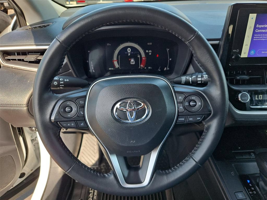 Used 2026 Toyota Corolla Cross LE FWD image 26