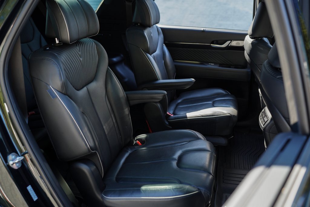 Used 2024 Hyundai Palisade Calligraphy image 26