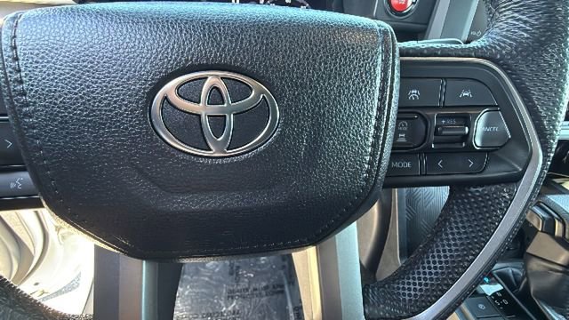 Used 2024 Toyota Tacoma TRD Off-Road AWD/4WD image 20