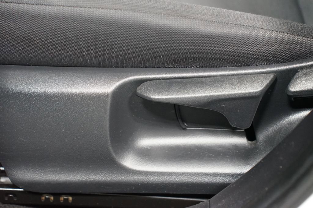 Certified 2024 Toyota Corolla LE image 30