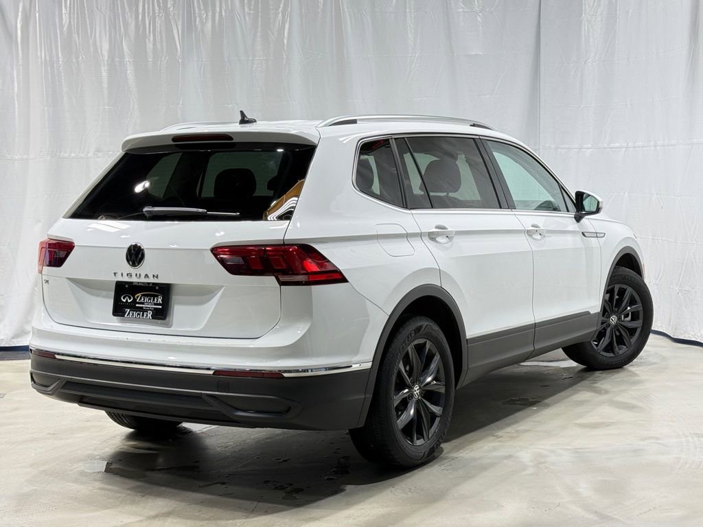 Used 2024 Volkswagen Tiguan SE image 4